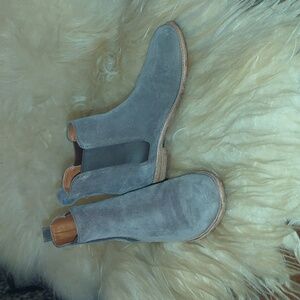 Ariat Gray Suede Ankle Boots